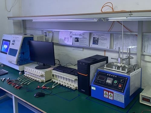 Fumot Vape Qualitätskontrollprüfung